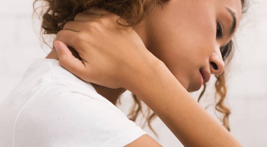 Schmerzen im Nacken kann viele Ursachen haben